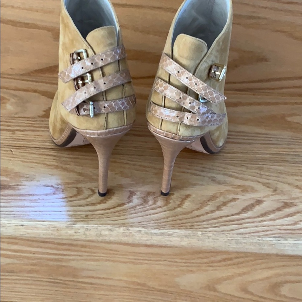 Side kors  by Michael kors bootie